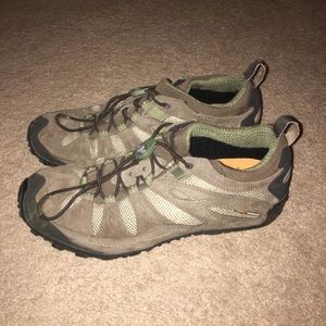Merrill Low Hiking Waterproof Boots Size 10